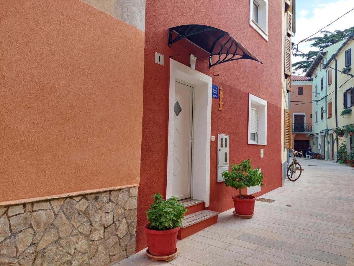 Leona Apartment Novigrad  Ngoại thất bức ảnh
